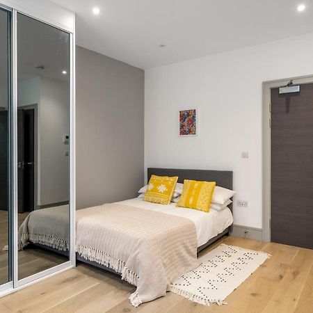 Modern London City Apartment - Victoria Line Exterior foto